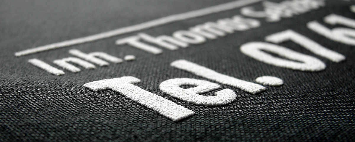 Schaumdruck auf Baumwolltaschen